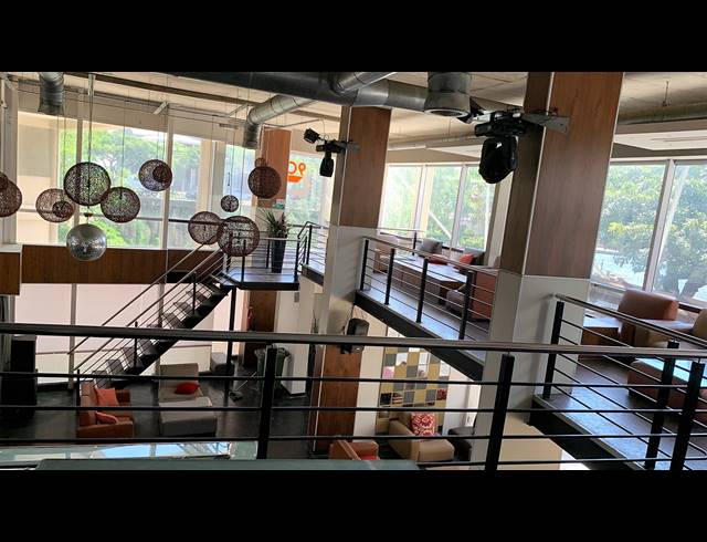 410M² BUSINESS FOR SALE IN POINT WATERFRONT